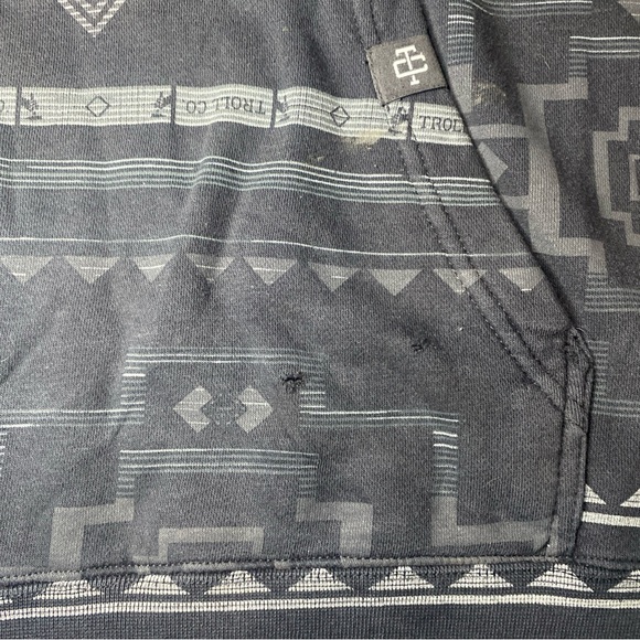 Troll Co Hoodie Mens XL Aztec Black Geometric Hooded Pullover - Picture 5 of 5